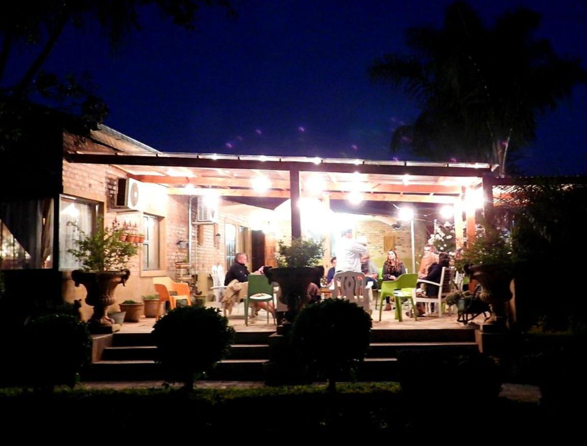 Maretlwane Guesthouse Buffelspoort Buitenkant foto